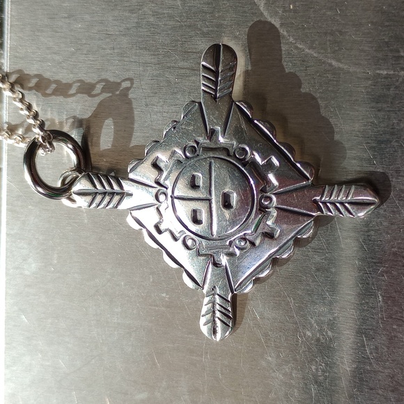 Native American Sterling Silver Sunface Zia Pendant Necklace - Picture 13 of 15